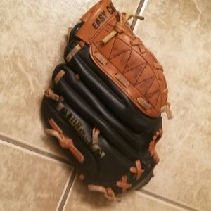 Boys baseball glove